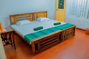 New මාලි��ා Hostel